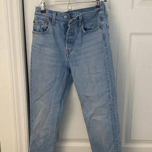 Levi’s jeans pants